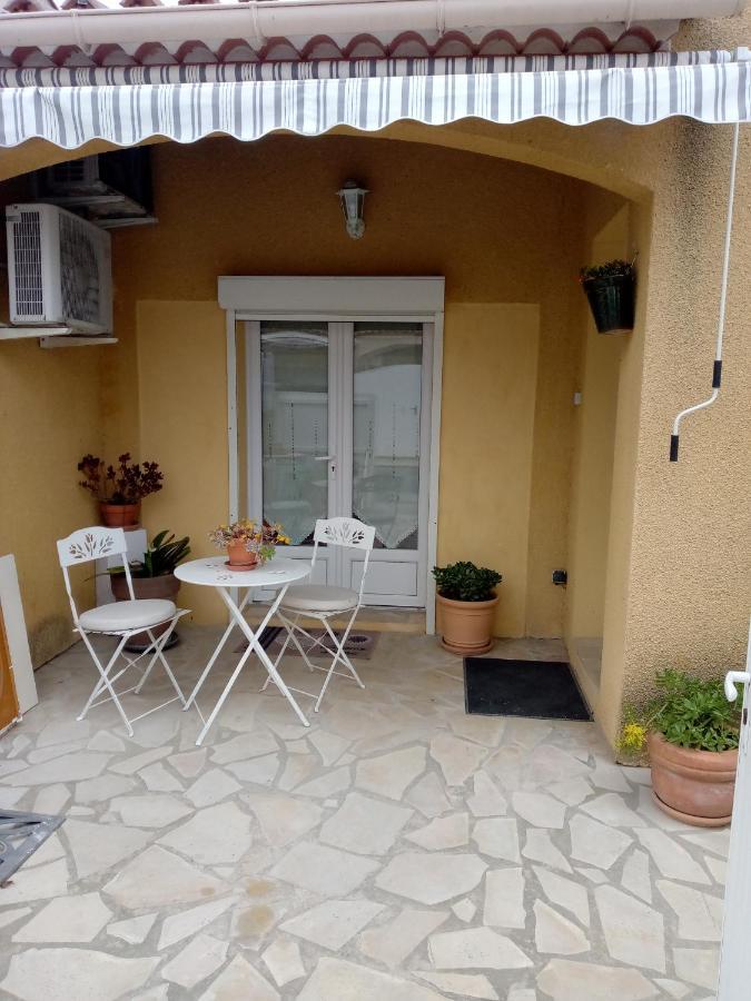 Aigues Mortes Studio De Vacances En Camargue Экстерьер фото